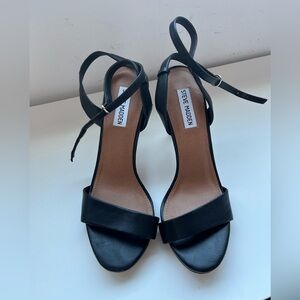 Steven Madden Black Leather Heels